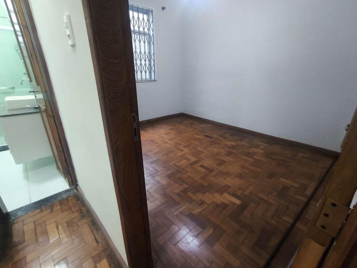 Apartamento à venda no Grajaú — 2 quartos