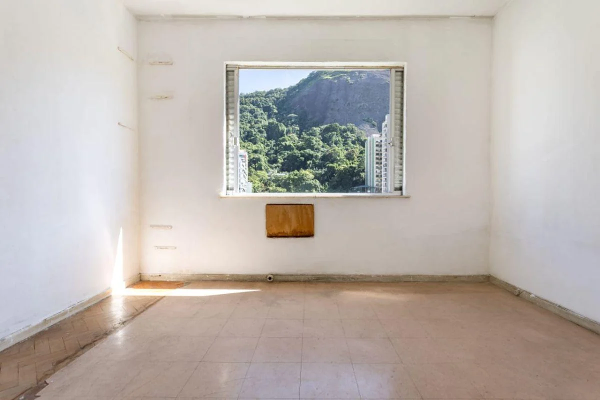 Apartamento de 100 m² com 3 quartos à venda em Copacabana
