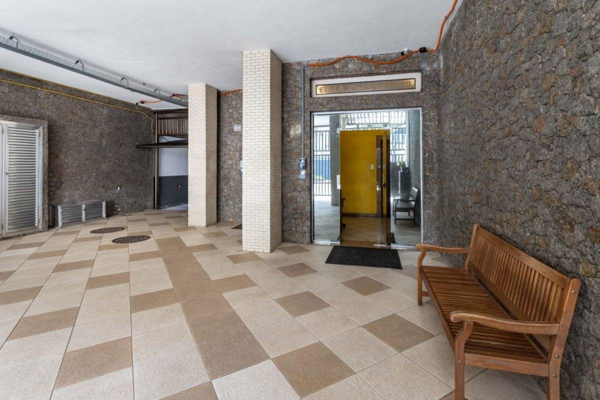 Apartamento de 100 m² com 3 quartos à venda em Copacabana