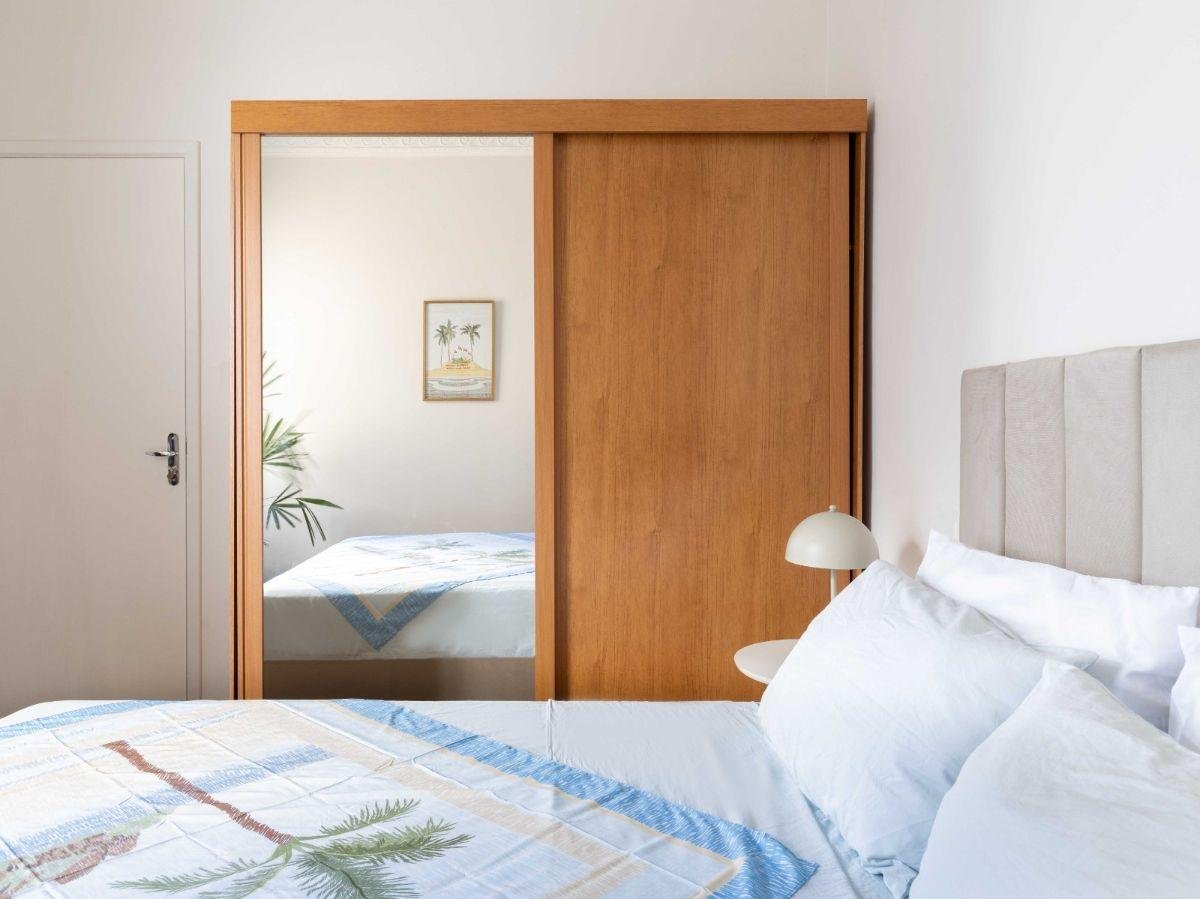 Apartamento mobiliado à venda em Copacabana 2 quartos