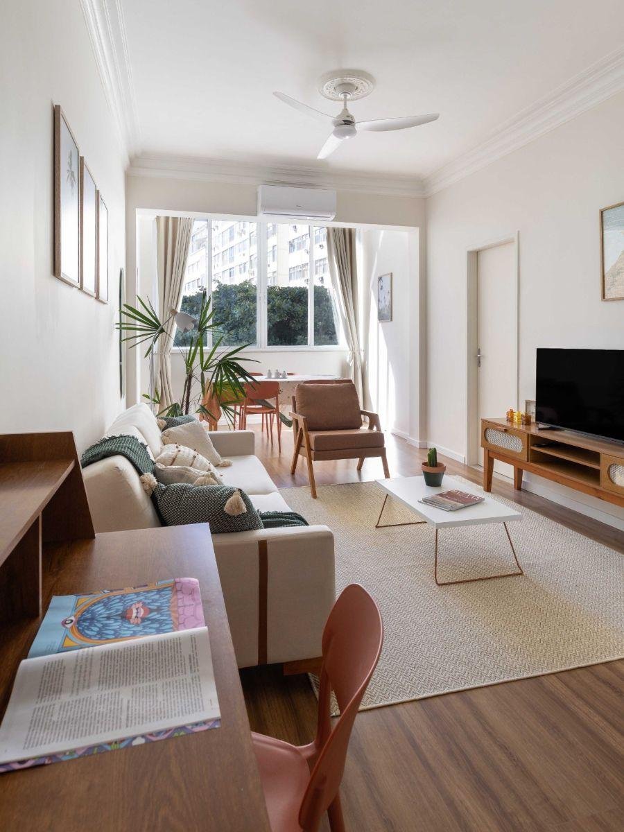 Apartamento mobiliado à venda em Copacabana 2 quartos