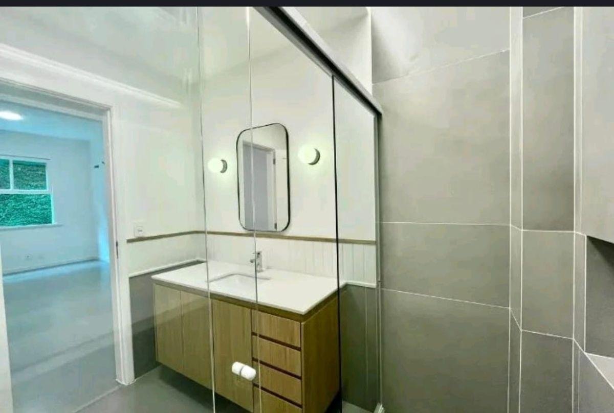 Apartamento de 1 quartos 65 m² À VENDA EM COPACABANA
